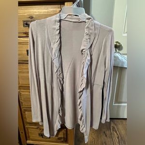 Light pink ladies cover top.